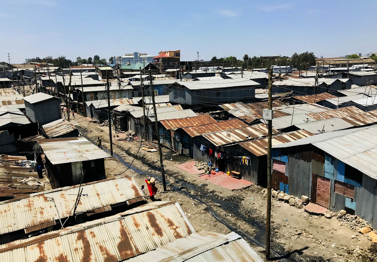 Mukuru-slum_Nairobi_Kenya_2_Credit AMT